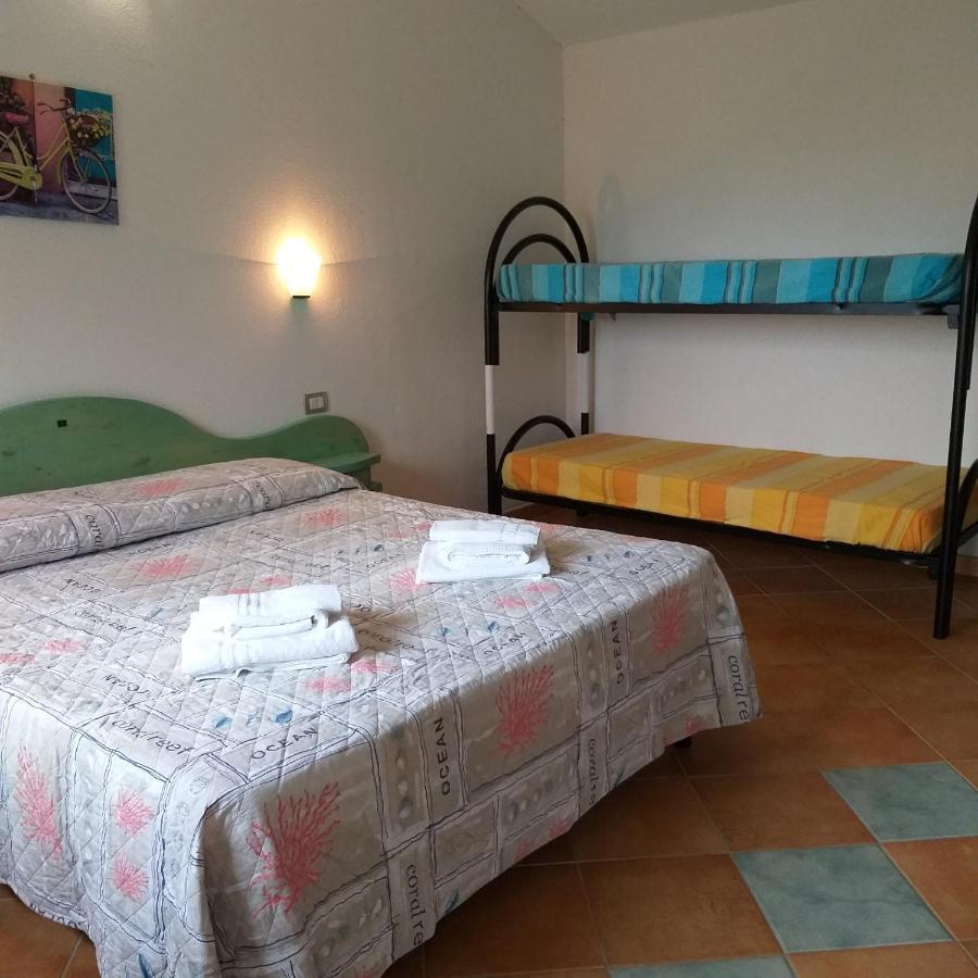 Agriturismo Funtan'Arva Loculi Luaran gambar